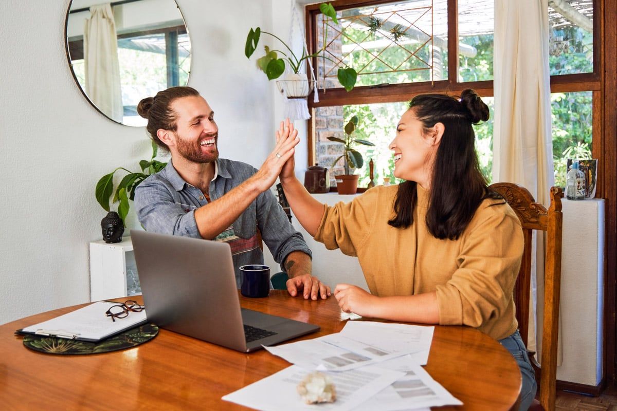 سازگاری مالی در رابطه